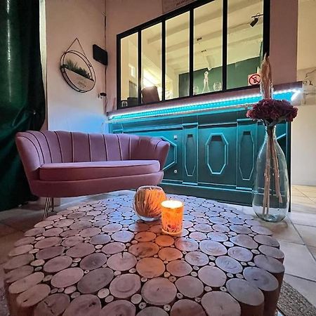 Suite Romance - Jacuzzi Moret-sur-Loing Ngoại thất bức ảnh