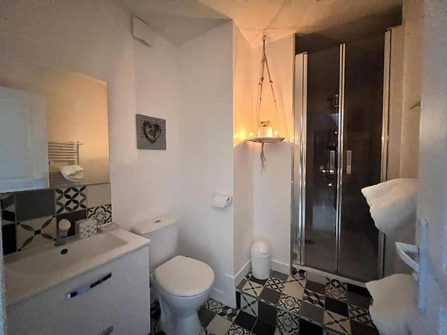 Suite Romance - Jacuzzi Moret-sur-Loing Ngoại thất bức ảnh